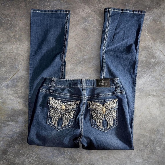The Unbranded Brand Denim - Love Indigo Low Rise Premium Embellished Bootcut Jeans Women's Size 6 Y2K Bling